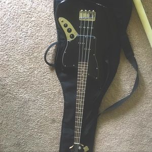 Fender Jaguar bass